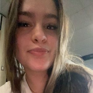 Meet your Posher, Mikaela